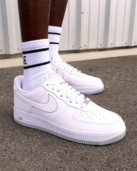 air force 1 07 sneaker